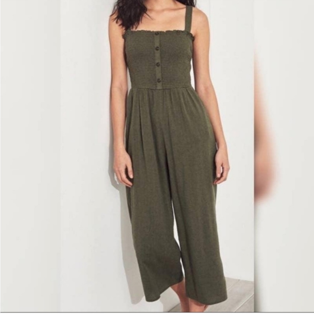 Hollister jumpsuit